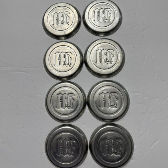 Vtg Set Of 8 Hammered Aluminum 3.25" Coasters-W or M Monogram Old English-MCM - Picture 3 of 4